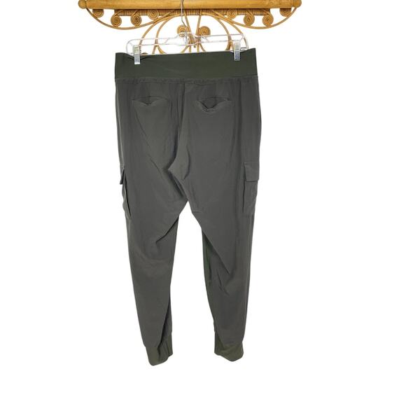 Athleta Sutton Jogger Pant Cargo Arbor Green Lightweight 10 - Picture 7 of 8